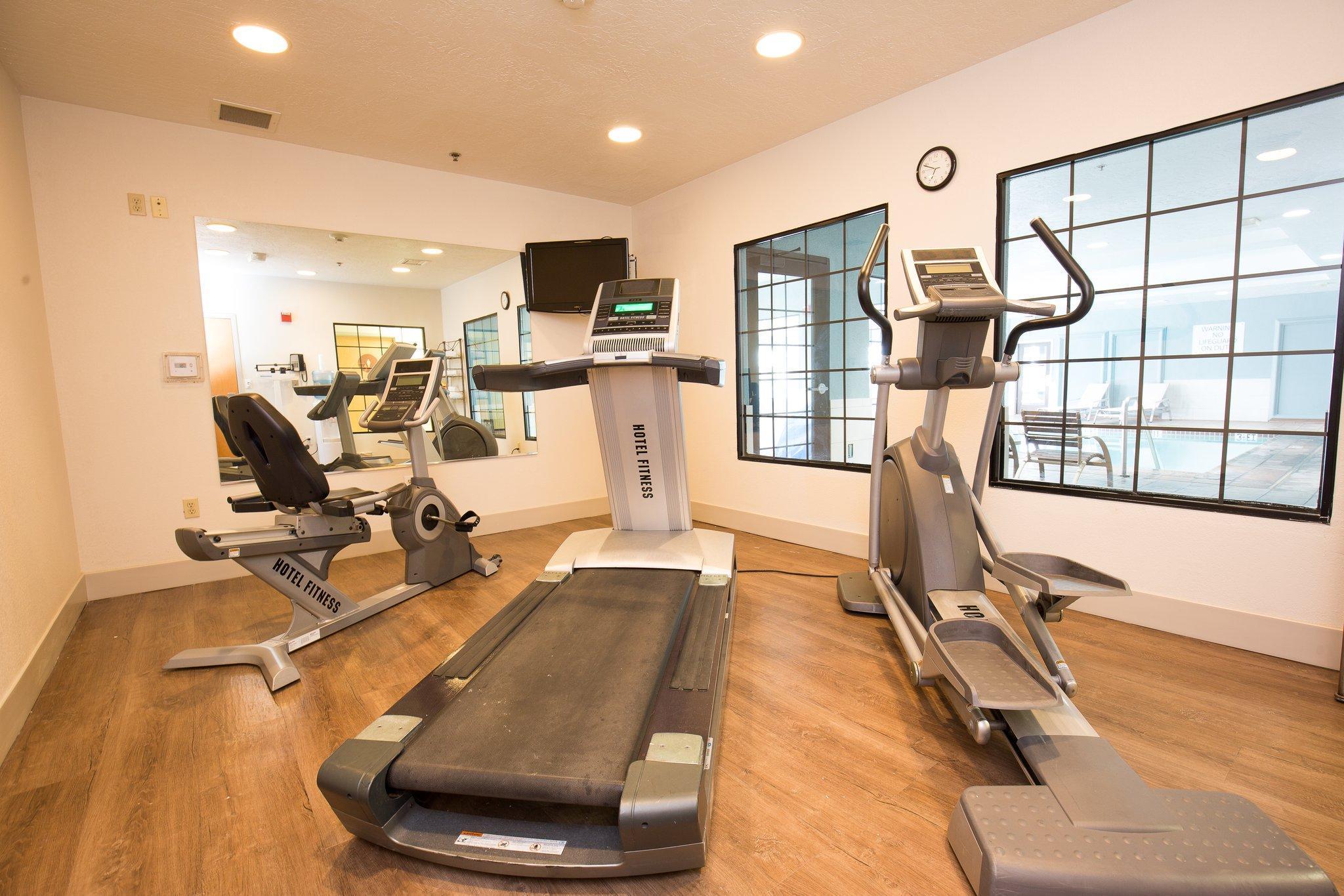 Holiday Inn Express Hotel & Suites Hesperia, An Ihg Hotel Экстерьер фото